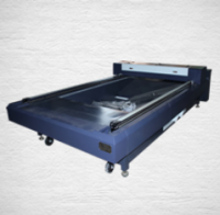 Laser cutting machine (YC-2513)