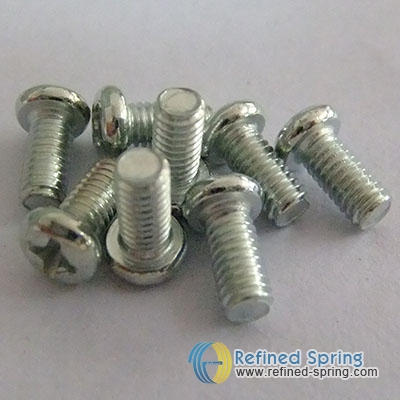 Round head machine screw