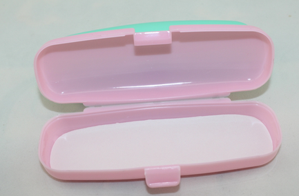 Eyeglasses Containers