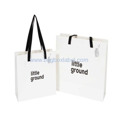 Paper shopping bag