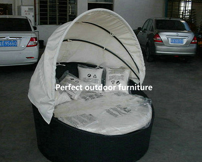 rattan sunbed-PF-017