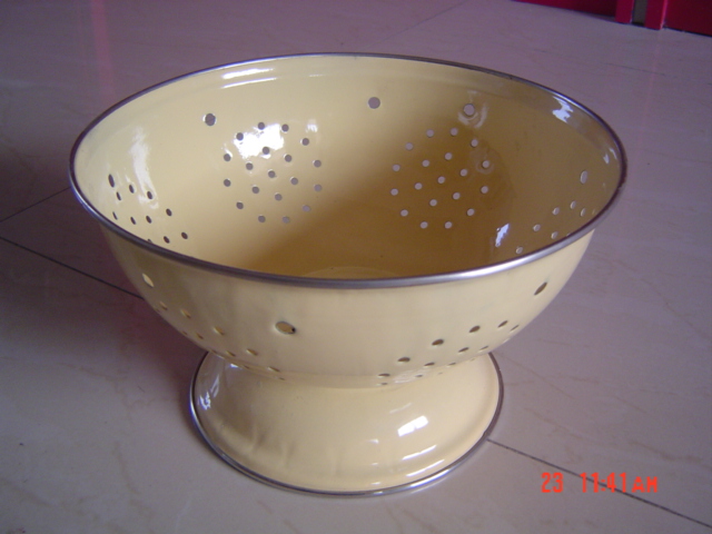 Colander