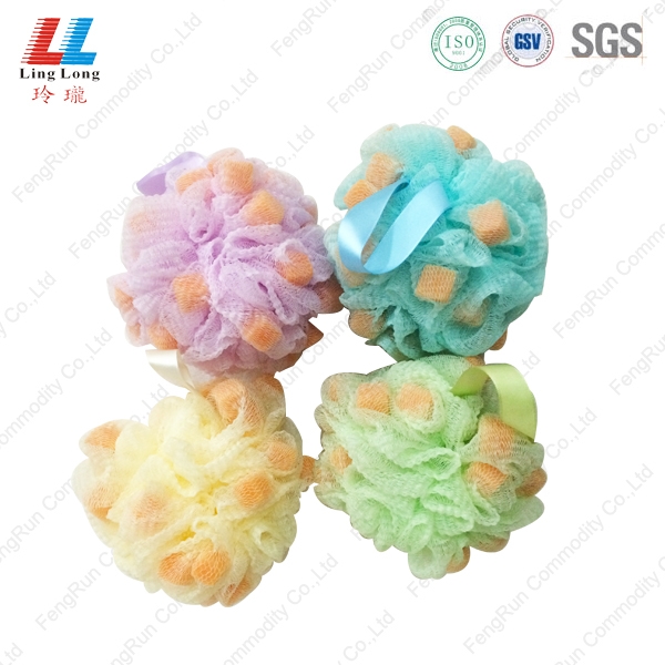 Four color bath ball