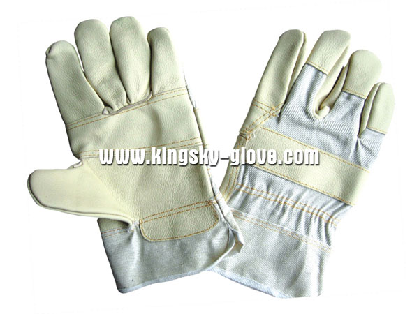 Household Gloves