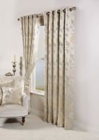 Lorenzo Oyster, Curtains